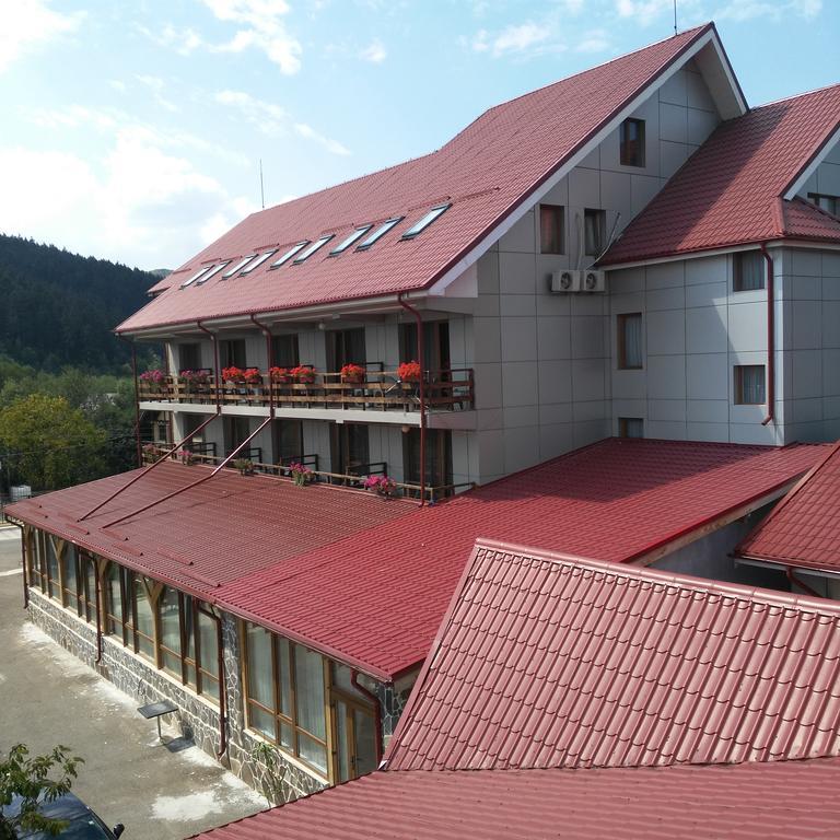 Pensiunea Balan Piatra Neamt Exterior photo